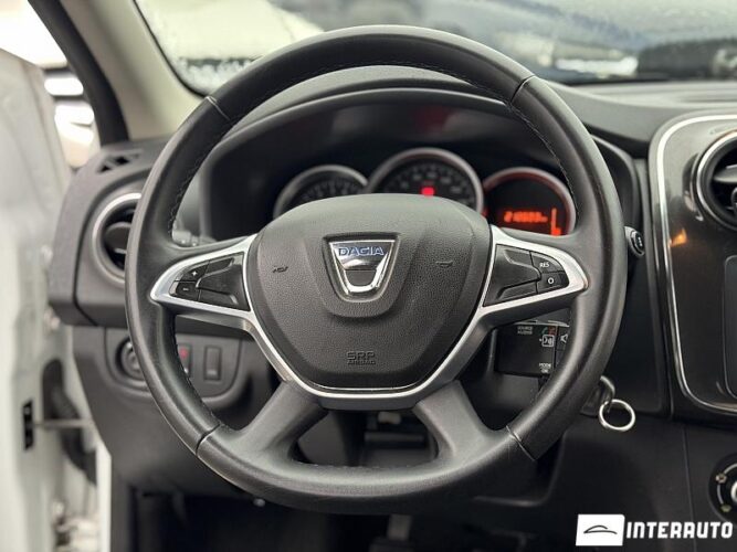 Dacia Logan MCV 35 interauto-car