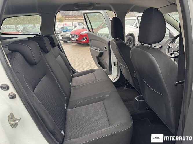 Dacia Logan MCV 41 interauto-car