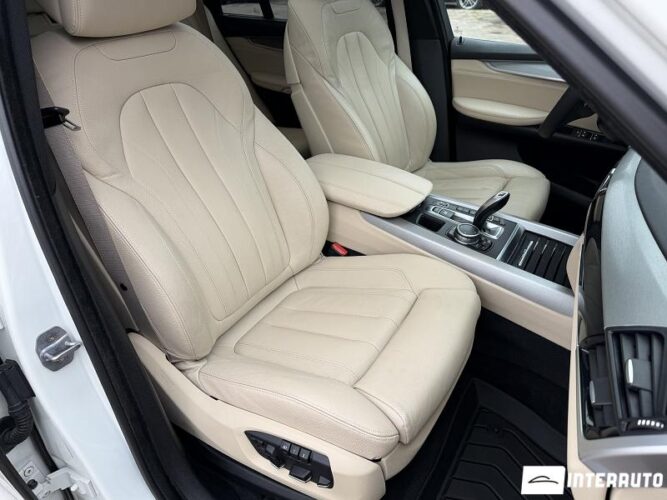 BMW X5 4.0e 43 interauto-car