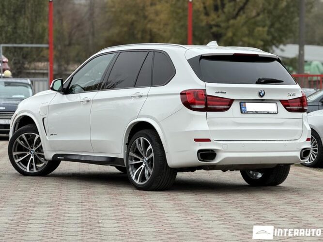 BMW X5 4.0e 36 interauto-car