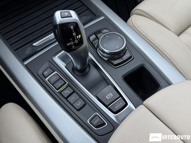 BMW X5 4.0e 49 interauto-car