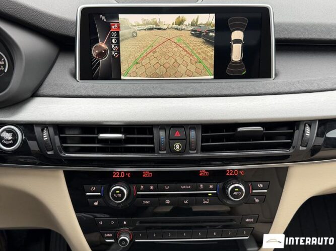 BMW X5 4.0e 48 interauto-car