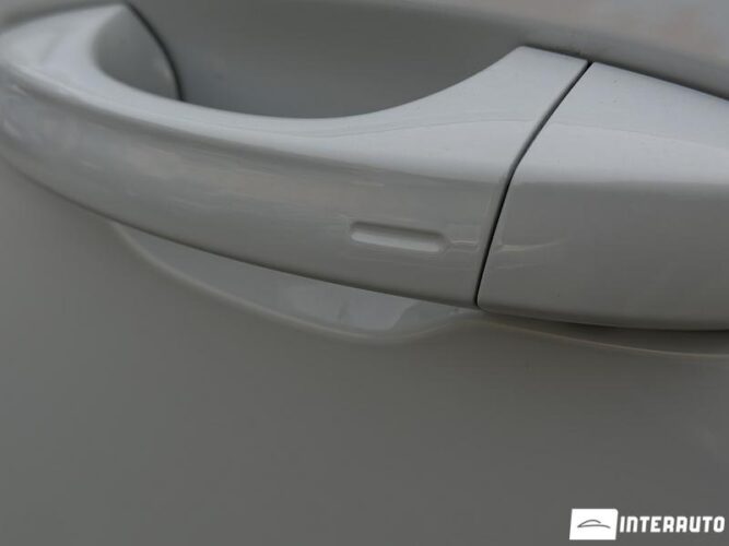 Audi Q3 38 interauto-car