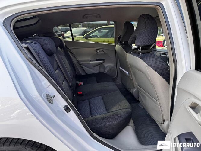 Honda Insight 44 interauto-car