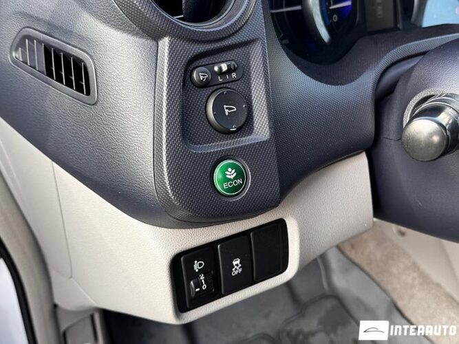 Honda Insight 41 interauto-car