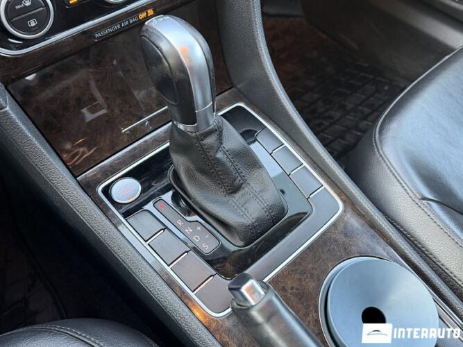 Volkswagen Passat 44 interauto-car