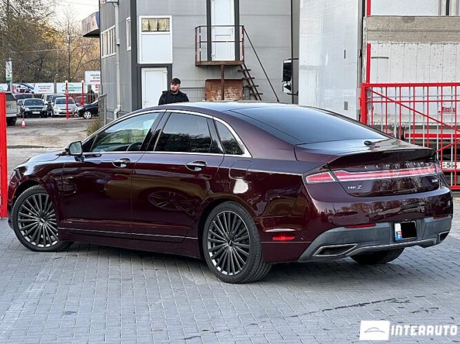 Lincoln MKZ 39 interauto-car