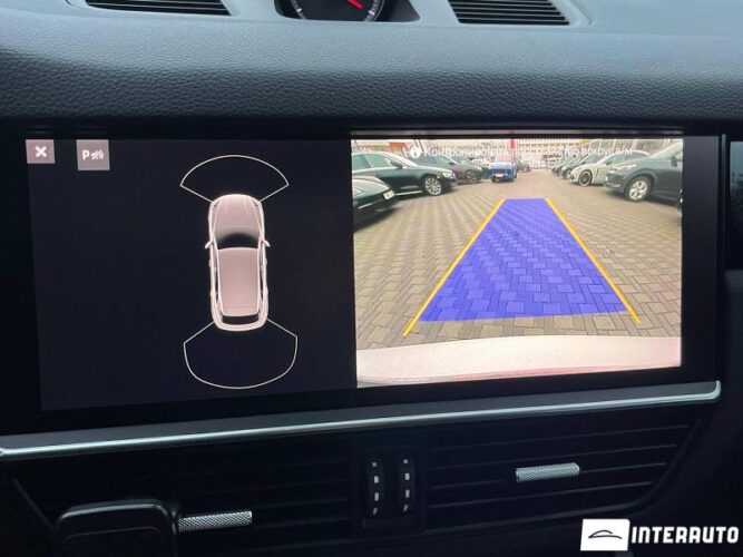 Porsche Cayenne 43 interauto-car