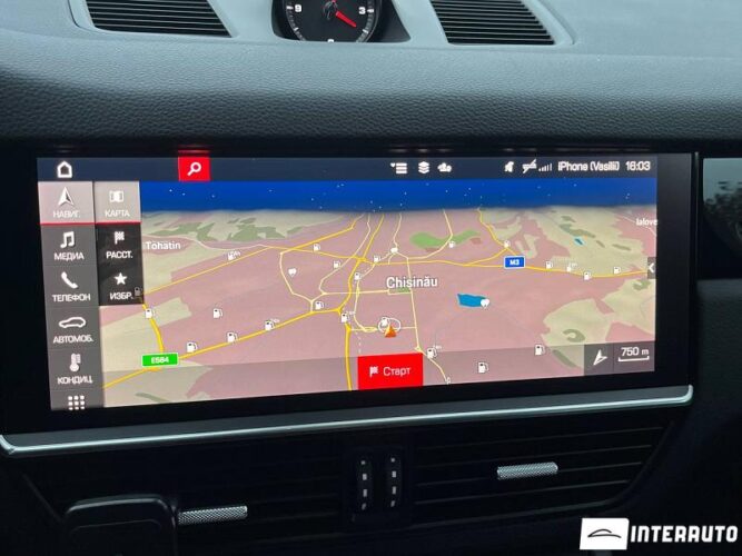 Porsche Cayenne 42 interauto-car