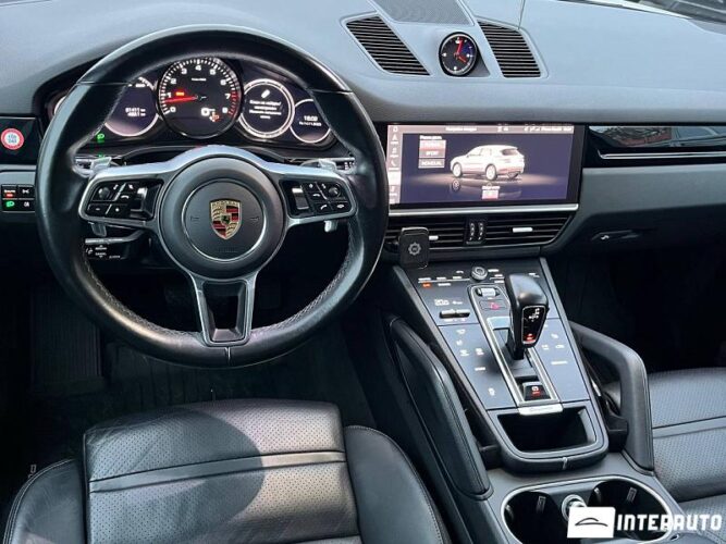 Porsche Cayenne 37 interauto-car
