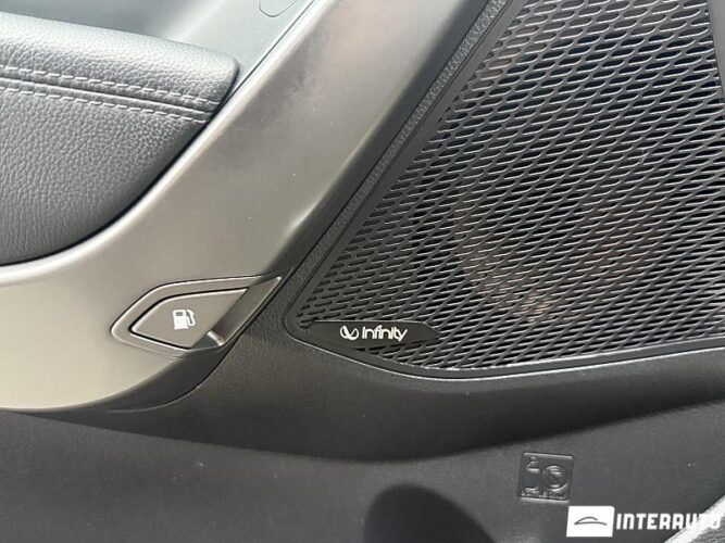 Hyundai Santa Fe 57 interauto-car