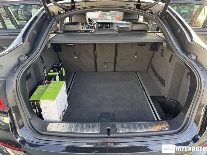 BMW X4 2.8i 57 interauto-car