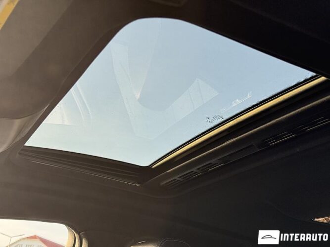 BMW X4 2.8i 54 interauto-car