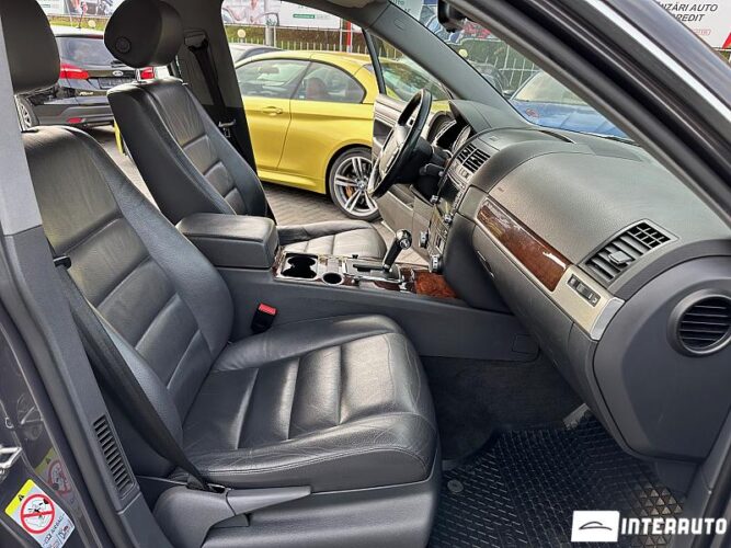 Volkswagen Touareg 32 interauto-car