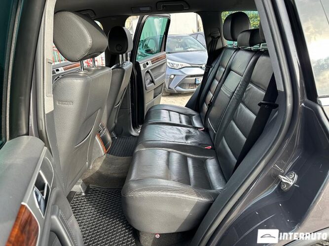 Volkswagen Touareg 41 interauto-car