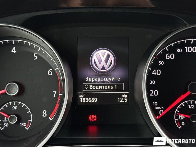 Volkswagen Touran 37 interauto-car