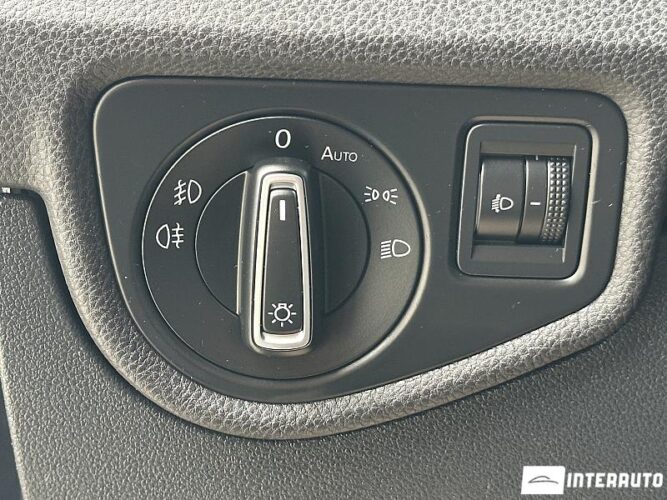 Volkswagen Touran 47 interauto-car