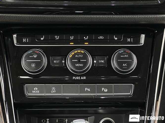 Volkswagen Touran 40 interauto-car