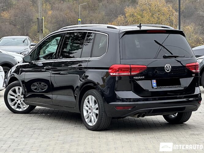 Volkswagen Touran 33 interauto-car