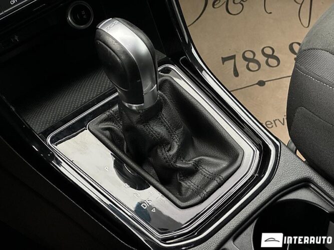 Volkswagen Touran 41 interauto-car