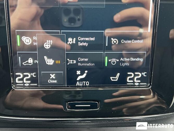 Volvo XC 40 46 interauto-car