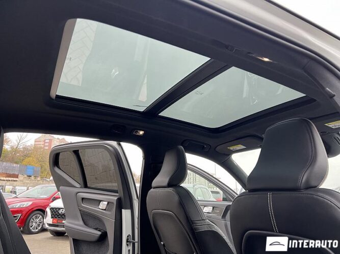 Volvo XC 40 51 interauto-car