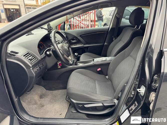 Toyota Avensis 30 interauto-car