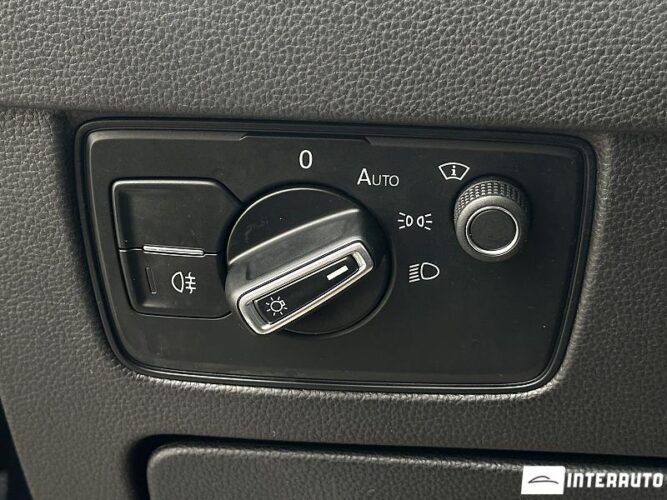 Volkswagen Passat GTE 49 interauto-car