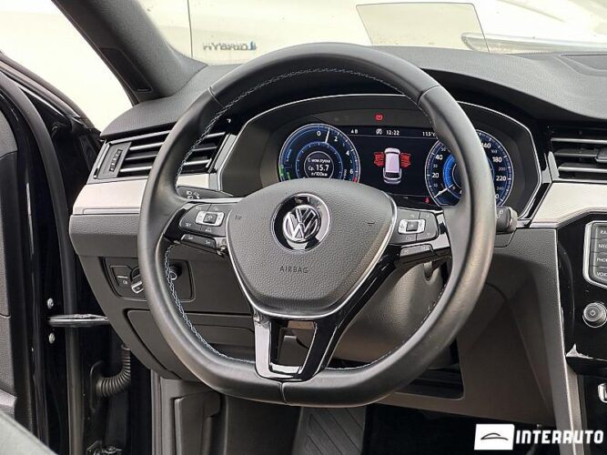 Volkswagen Passat GTE 39 interauto-car