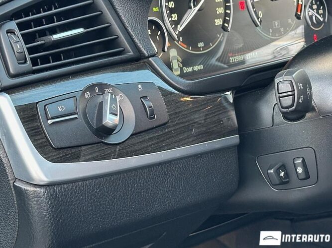 BMW 528 40 interauto-car