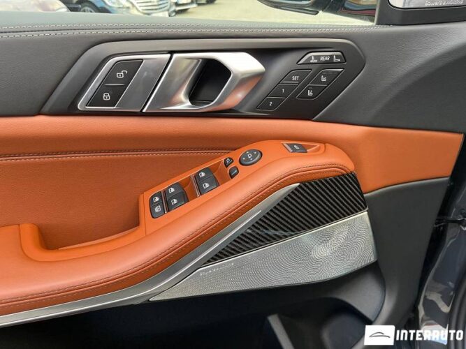 BMW X7 4.0d 41 interauto-car