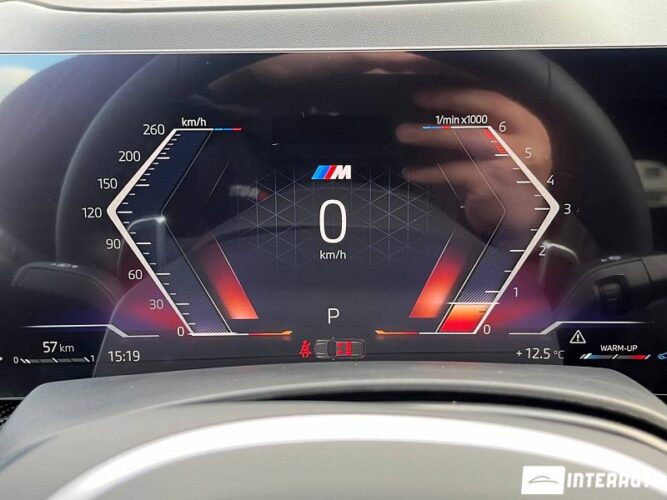 BMW X7 4.0d 46 interauto-car