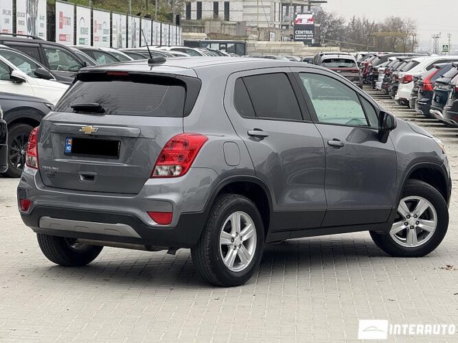 Chevrolet Trax 32 interauto-car