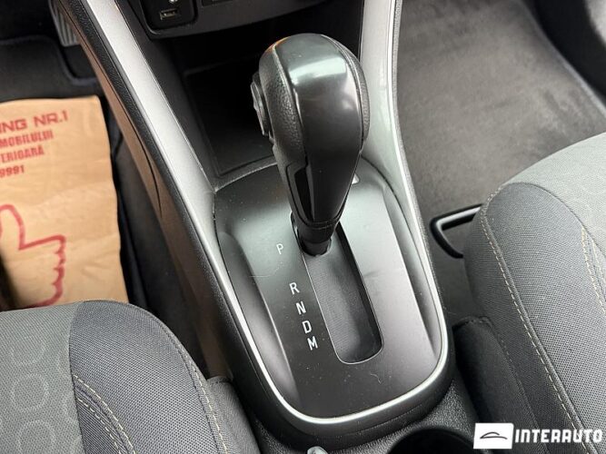 Chevrolet Trax 41 interauto-car