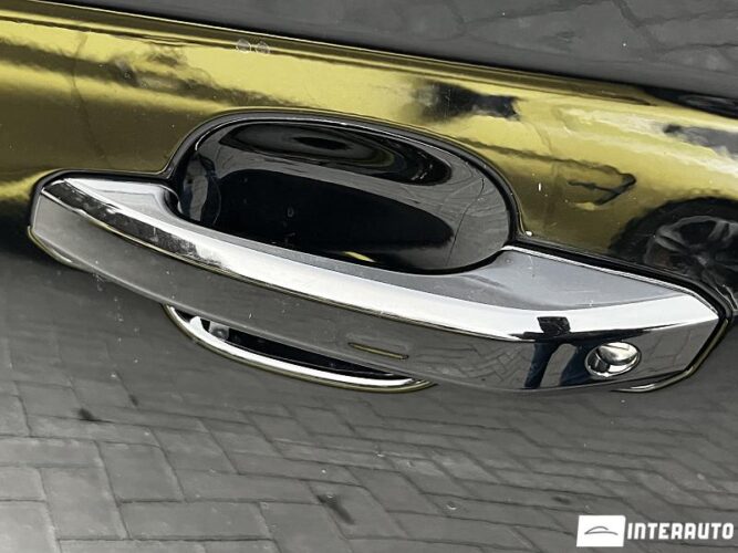 Audi Q5 61 interauto-car