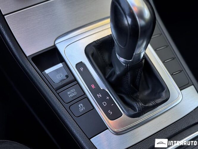 Volkswagen Passat 42 interauto-car