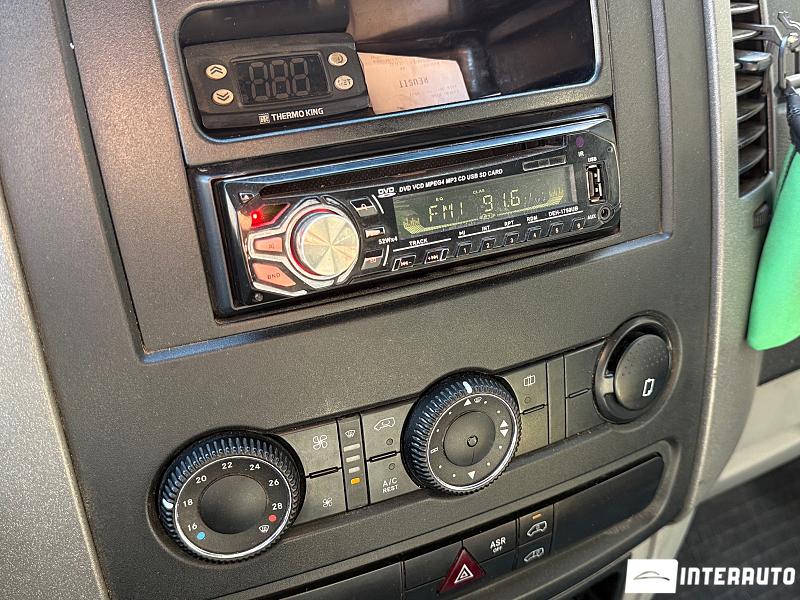 Volkswagen Crafter 20 automobil-interauto