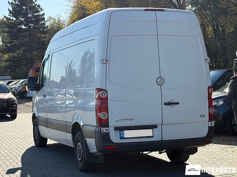 Volkswagen Crafter 14 automobil-interauto