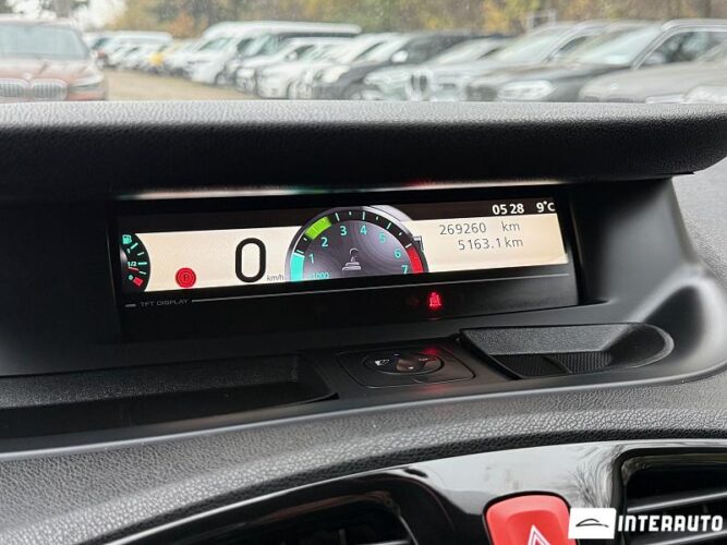 Renault Scenic 37 interauto-car