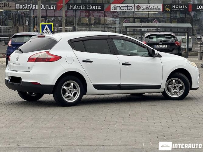 Renault Megane 29 interauto-car