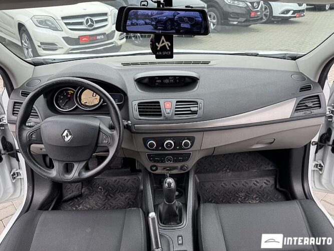 Renault Megane 32 interauto-car