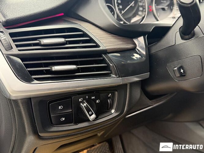 BMW X5 2.5D 49 interauto-car