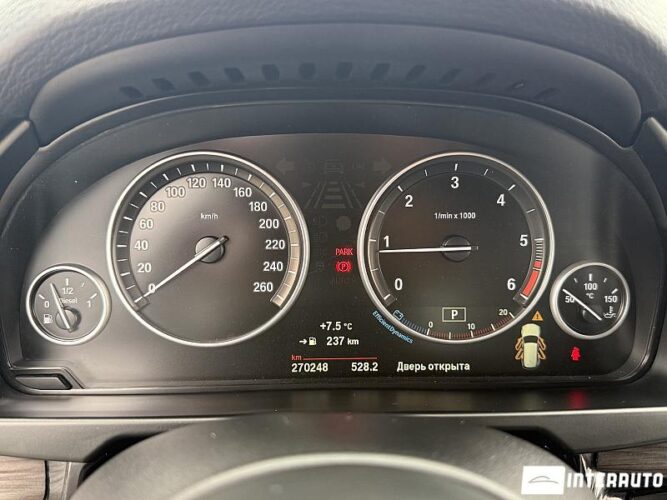 BMW X5 2.5D 39 interauto-car