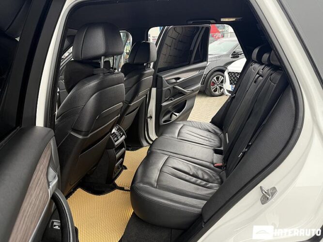 BMW X5 2.5D 44 interauto-car
