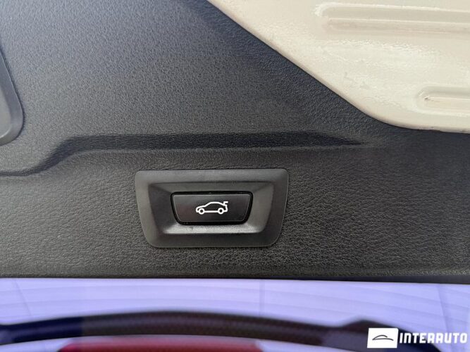 BMW X5 2.5D 52 interauto-car