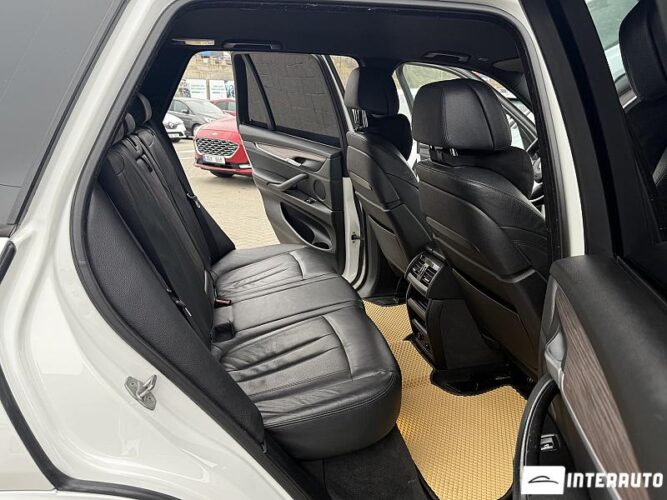 BMW X5 2.5D 45 interauto-car
