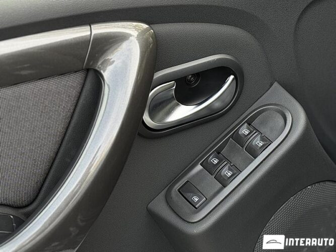 Dacia Duster 35 interauto-car