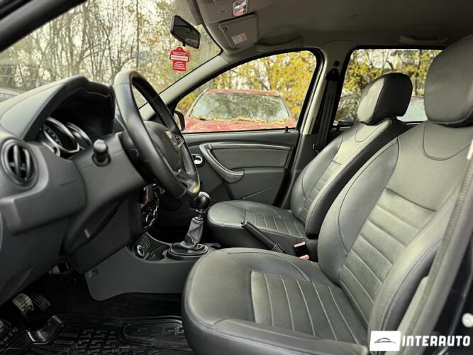 Dacia Duster 36 interauto-car