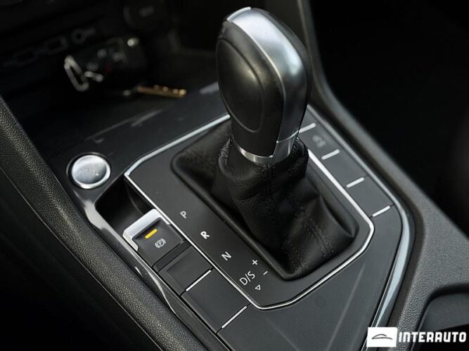 Volkswagen Tiguan 48 interauto-car