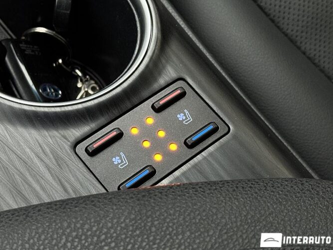 Toyota Camry 53 interauto-car